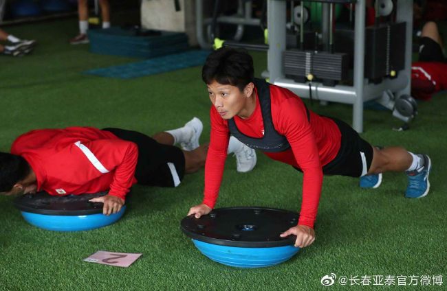 免费视频成人